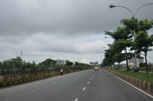 Now, a WhatsApp number for reporting road conditions Now, a WhatsApp number for reporting road conditions