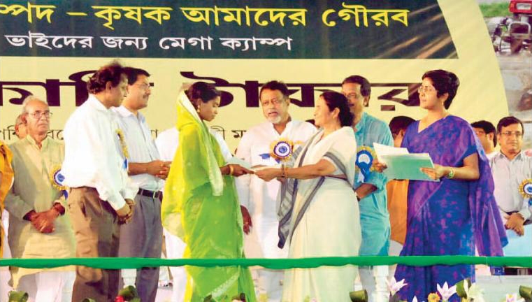Burdwan gets the magic touch of Maa, Mati, Manush Burdwan gets the magic touch of Maa, Mati, Manush