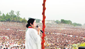 Mamata stands firm on joint op issue Mamata stands firm on joint op issue