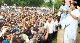 West Bengal Govt. demonstrates disaster preparedness in the wake of floods in the state West Bengal Govt. demonstrates disaster preparedness in the wake of floods in the state