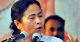 Mamata slams CPM over Dankuni, Sankrail stir Mamata slams CPM over Dankuni, Sankrail stir