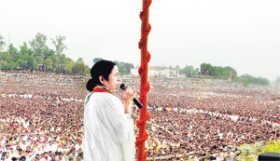 Mamata stands firm on joint op issue Mamata stands firm on joint op issue
