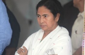 Mamata Banerjee alleges conspiracy to kill her: PTI report Mamata Banerjee alleges conspiracy to kill her: PTI report