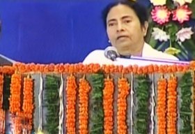 West Bengal Chief Minister attends GTA swearing-in ceremony, assures development in Hills