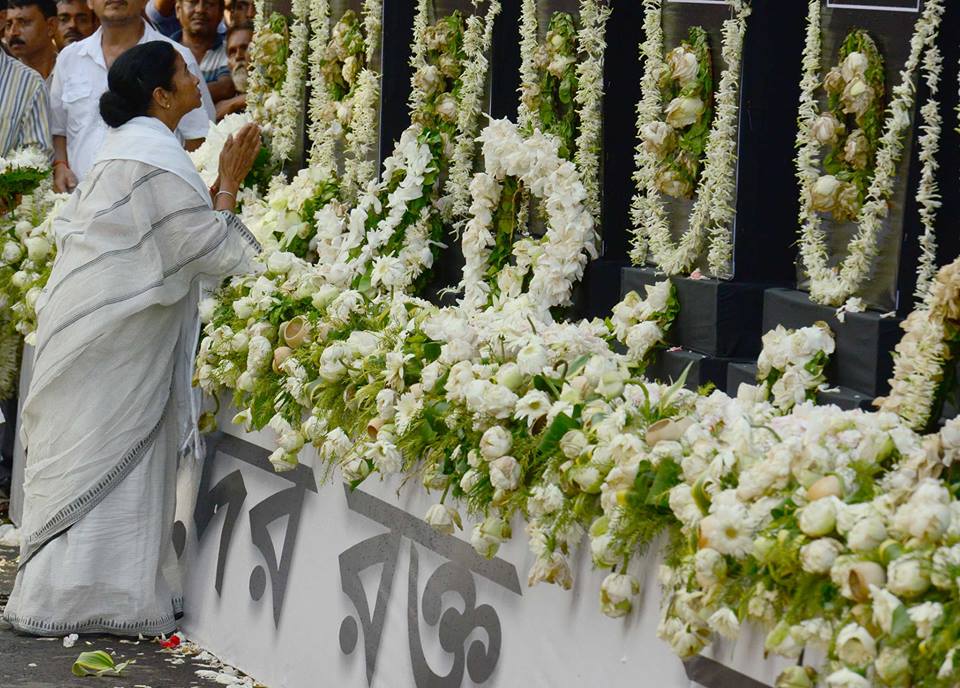 Mamata Banerjee pays homage to the martyrs of Ekushe July Mamata Banerjee pays homage to the martyrs of Ekushe July