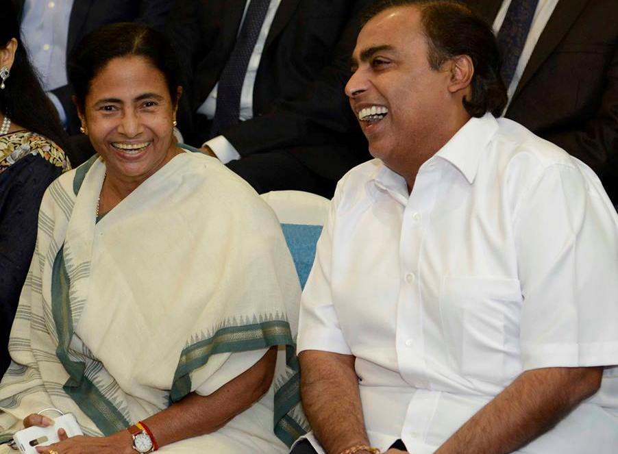 The Who`s Who of India Inc met West Bengal Chief Minister Mamata Banerjee