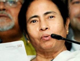 Chief Minister doubles allowance to Singur landlosers, increase from 1,000 to 2,000 rupees Chief Minister doubles allowance to Singur landlosers, increase from 1,000 to 2,000 rupees