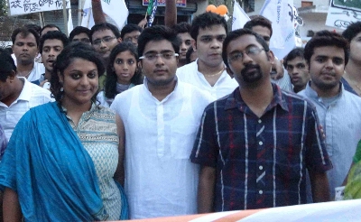 Learning experience for IIM interns in Trinamool Learning experience for IIM interns in Trinamool