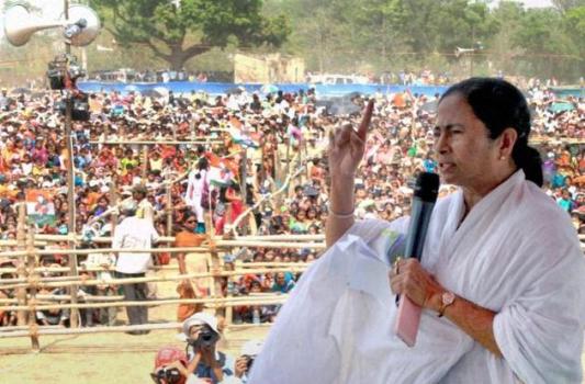Will not allow BJP to incite riots in Bengal: Trinamool Chairperson at Purulia Will not allow BJP to incite riots in Bengal: Trinamool Chairperson at Purulia