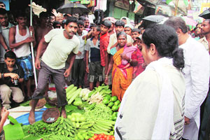 Mamata Banerjee takes charge of Agricultural Marketing dept. to defuse potato crisis Mamata Banerjee takes charge of Agricultural Marketing dept. to defuse potato crisis