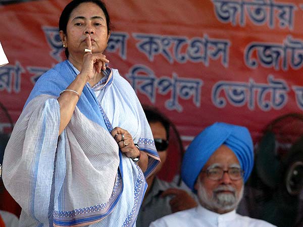 PM to Mamata – Will act against armed CPM men PM to Mamata – Will act against armed CPM men