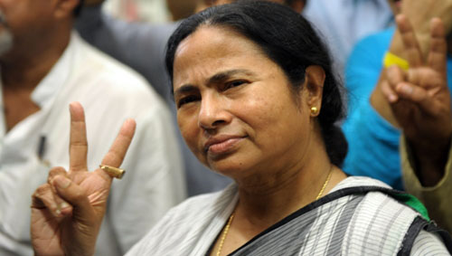Kolkata: Mamata Banerjee Gets Grand Welcome Kolkata: Mamata Banerjee Gets Grand Welcome