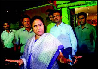 Gracious Didi charms Bengal Inc and diplomats Gracious Didi charms Bengal Inc and diplomats