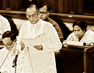 E-governance benefits for people brought in by Ma, Mati, Manush Government E-governance benefits for people brought in by Ma, Mati, Manush Government