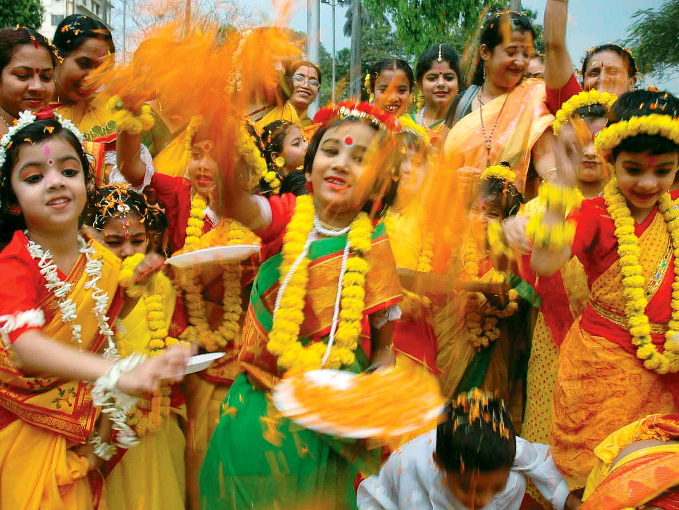 Tight security measures by State Govt ensures peaceful Dol Yatra