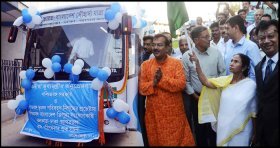WB CM flags off Kolkata-Dhaka-Agartala bus service from Nabanna WB CM flags off Kolkata-Dhaka-Agartala bus service from Nabanna