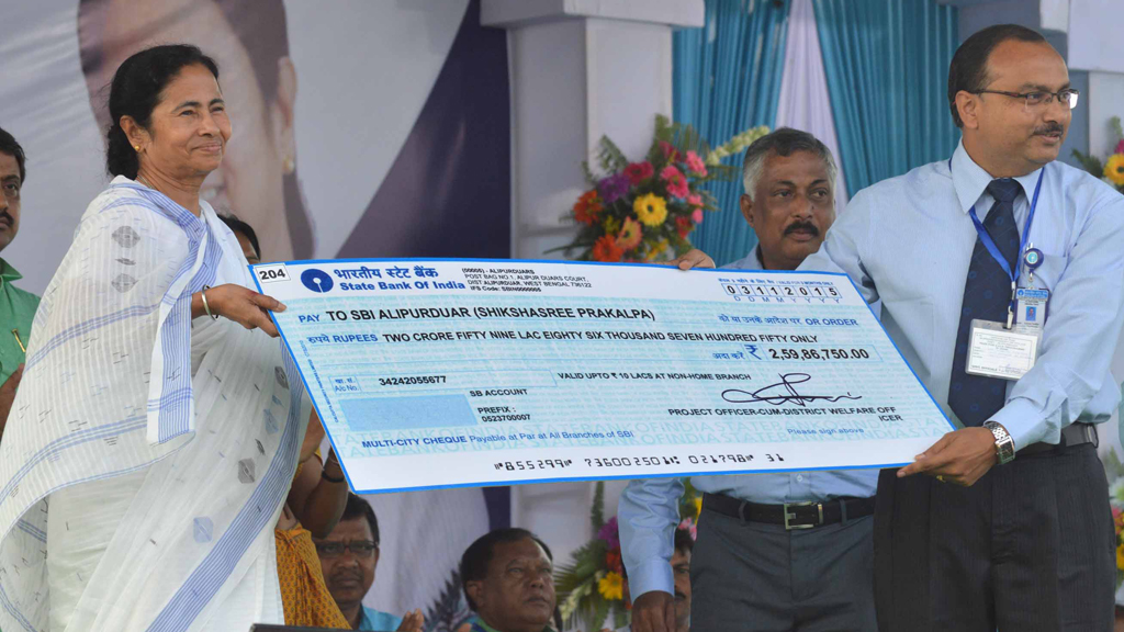 WB CM in north Bengal – Bouquet of projects for Jalpaiguri district WB CM in north Bengal – Bouquet of projects for Jalpaiguri district