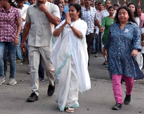 Mamata Banerjee leads campaign procession from Joka Mamata Banerjee leads campaign procession from Joka