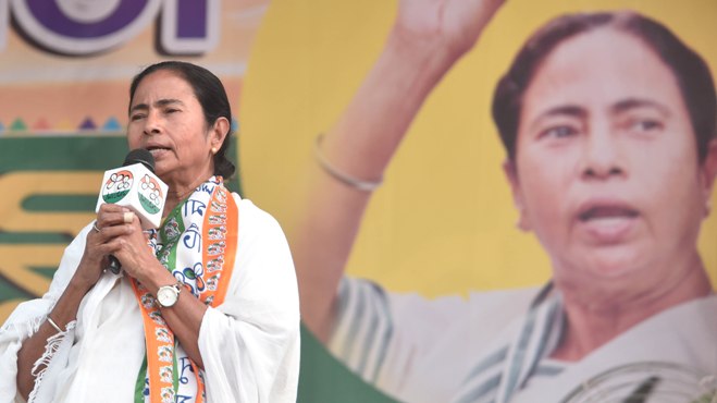 We worked for the welfare of tea workers: Mamata Banerjee at Birpara