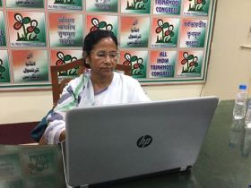 Facebook 360 degree video used for the first time for an election in India at Didi’s rally Facebook 360 degree video used for the first time for an election in India at Didi’s rally