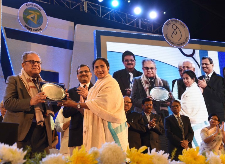 The service and the attitude of Government hospitals are still the best: Mamata Banerjee The service and the attitude of Government hospitals are still the best: Mamata Banerjee