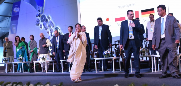 Vodafone to invest Rs 3,000 Cr in Bengal over 3 years Vodafone to invest Rs 3,000 Cr in Bengal over 3 years