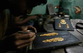 Bengal Govt providing 6 acres for jewellery hub Bengal Govt providing 6 acres for jewellery hub