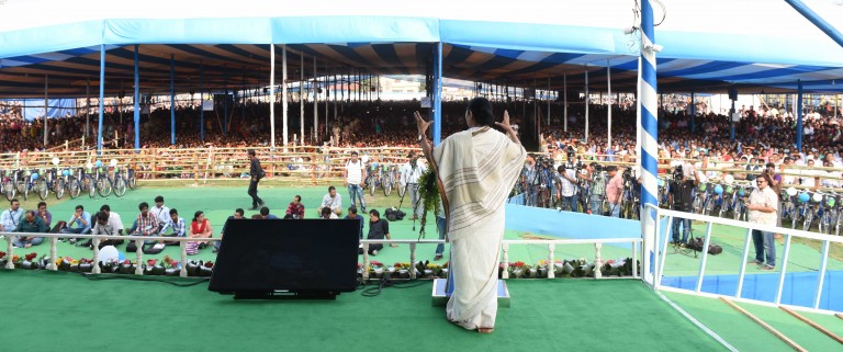 I believe in religion that teaches you to love all humans: Mamata Banerjee I believe in religion that teaches you to love all humans: Mamata Banerjee