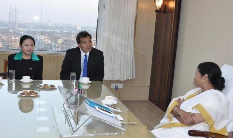 Chinese envoy meets Bengal CM to explore business possibilities Chinese envoy meets Bengal CM to explore business possibilities