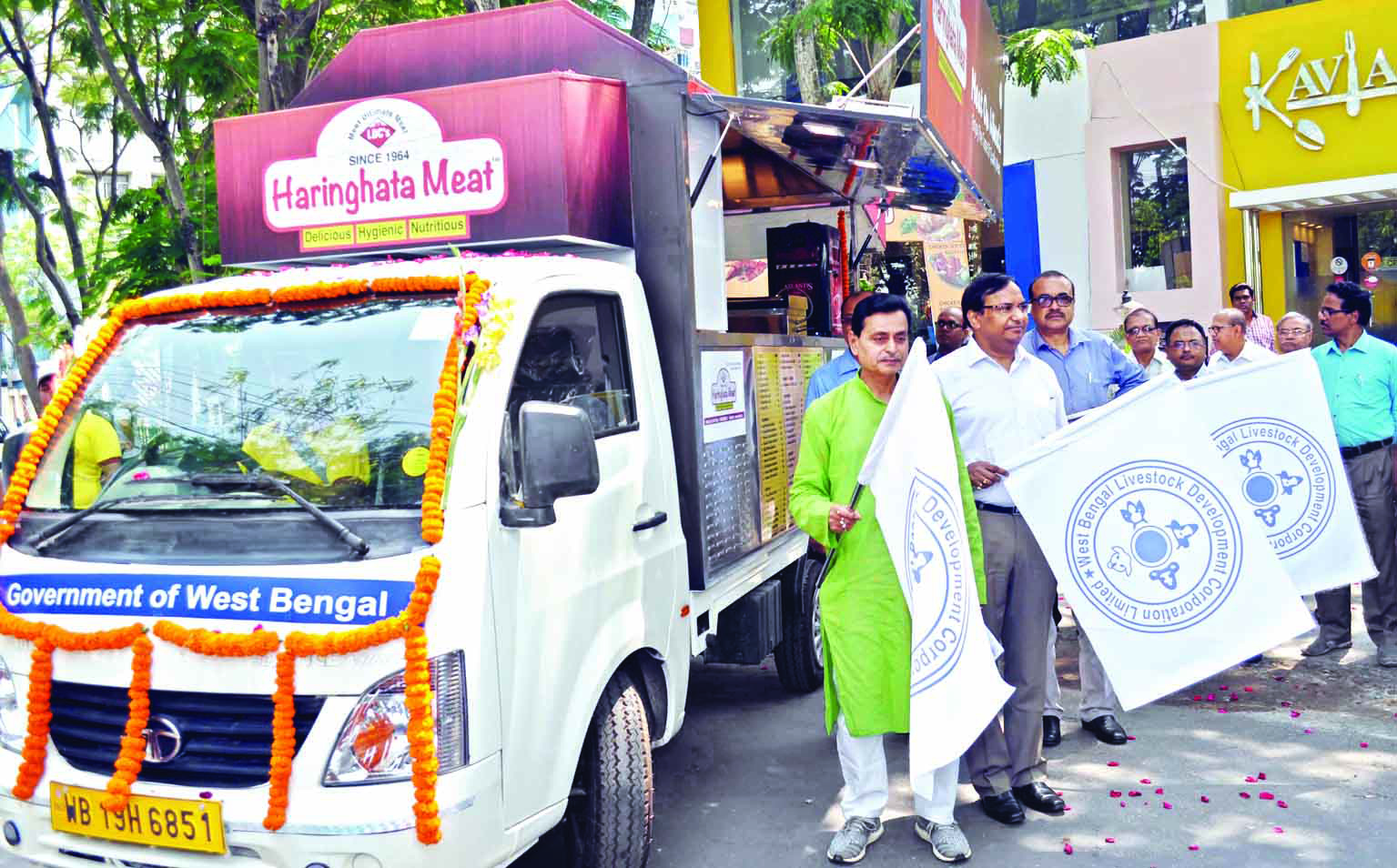 Bengal Govt launches ‘Meat on Wheelz’ Bengal Govt launches ‘Meat on Wheelz’