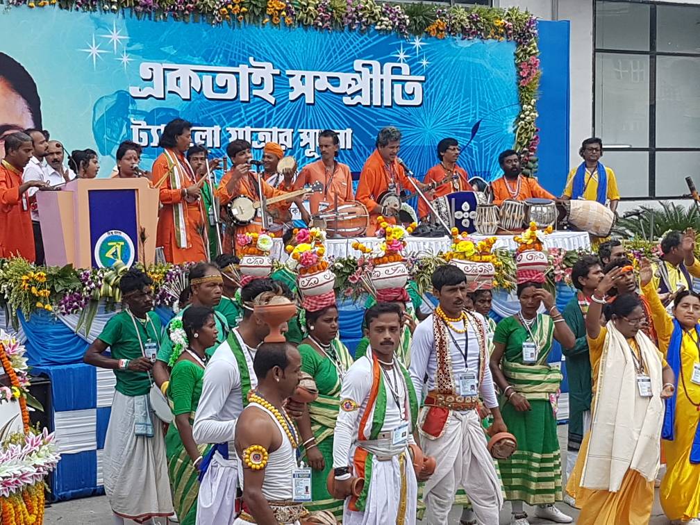 Celebrations across Bengal mark six years of State Government