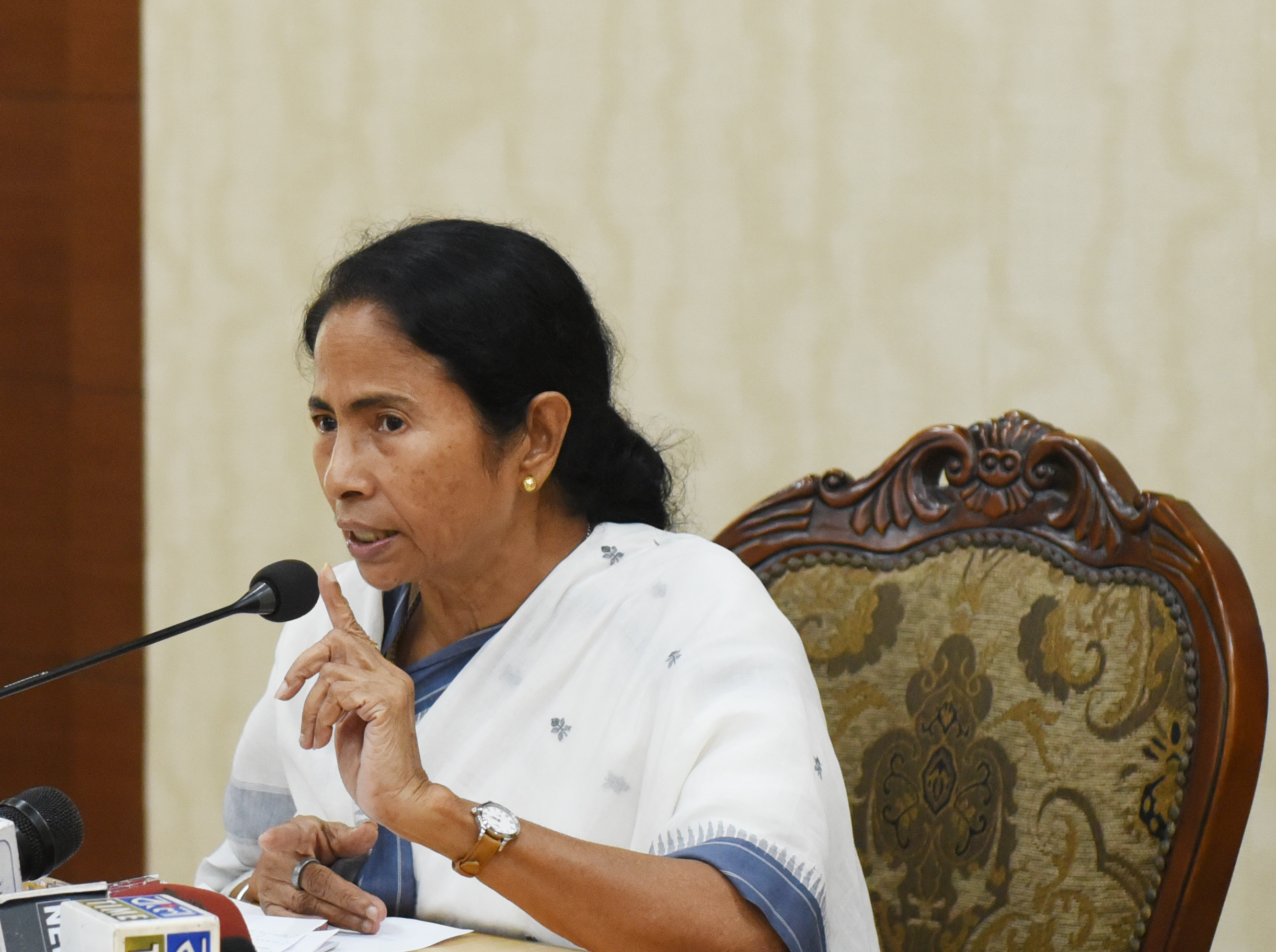 I do not work for any particular community: Mamata Banerjee