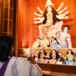Bengal CM inaugurates several Durga Pujas pandals