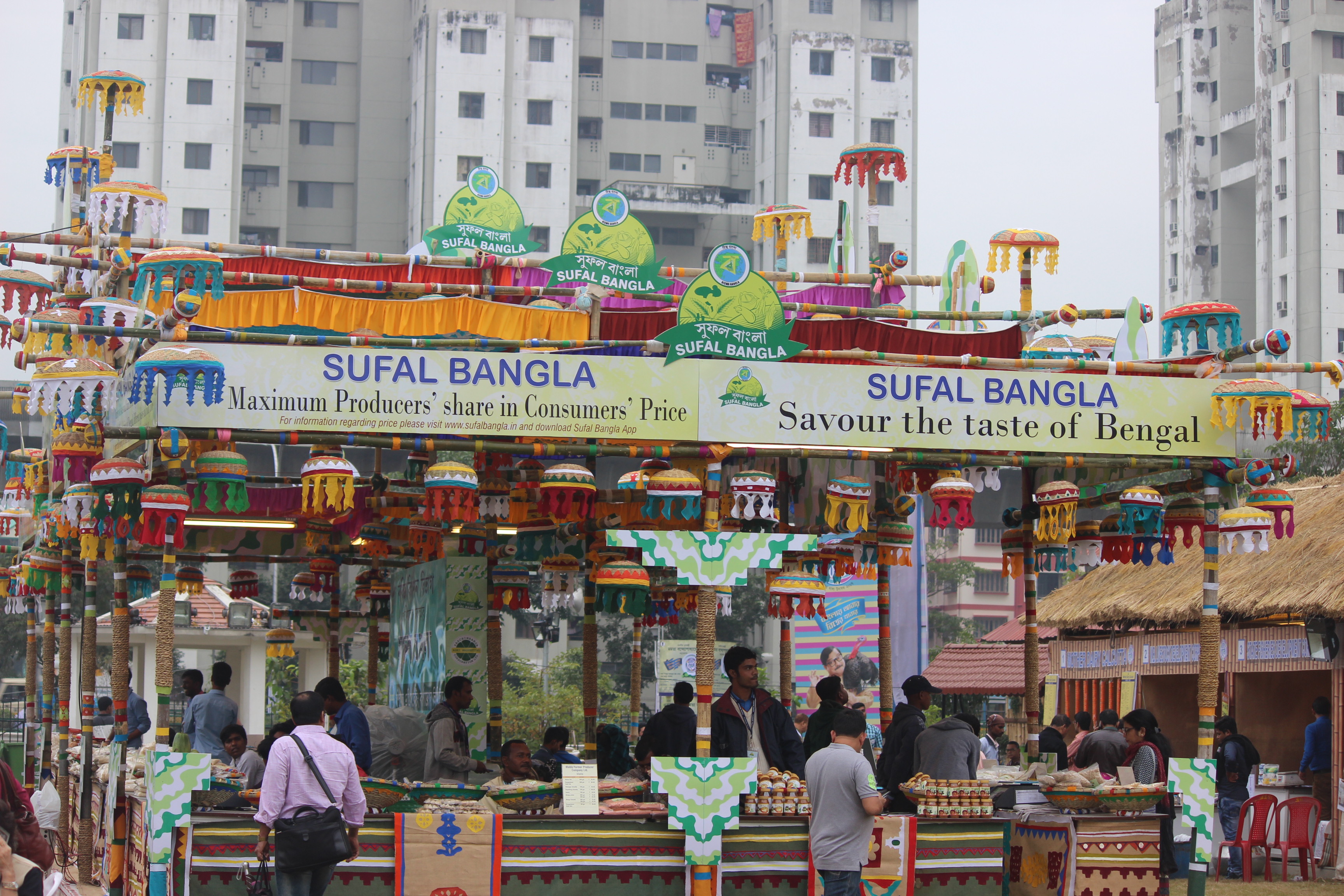 Total Sufal Bangla stalls to touch 100 by March 2018 Total Sufal Bangla stalls to touch 100 by March 2018