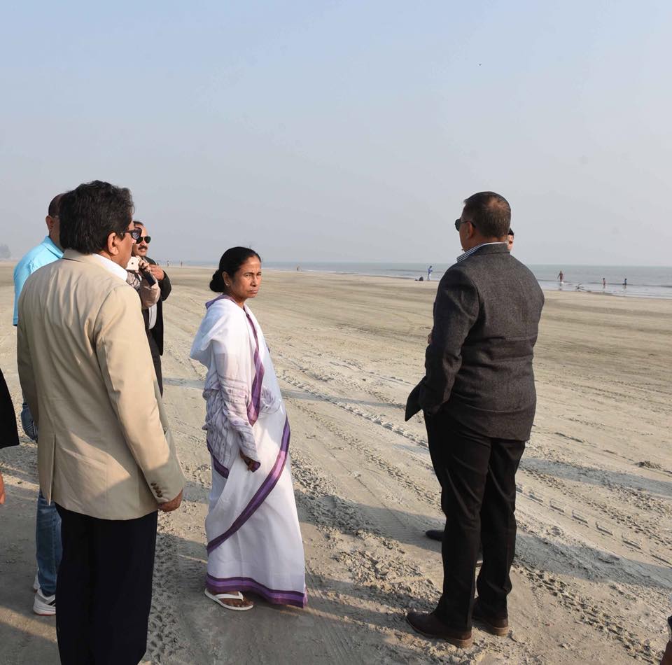 Bengal Chief Minister conveys her best wishes to pilgrims at Gangasagar Mela Bengal Chief Minister conveys her best wishes to pilgrims at Gangasagar Mela