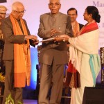 Bengal CM presents in the Convocation Ceremony of Calcutta University at Nazrul Mancha – 11.01.2018