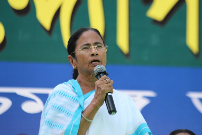 Women must lead the protests against Centre: Mamata Banerjee Women must lead the protests against Centre: Mamata Banerjee
