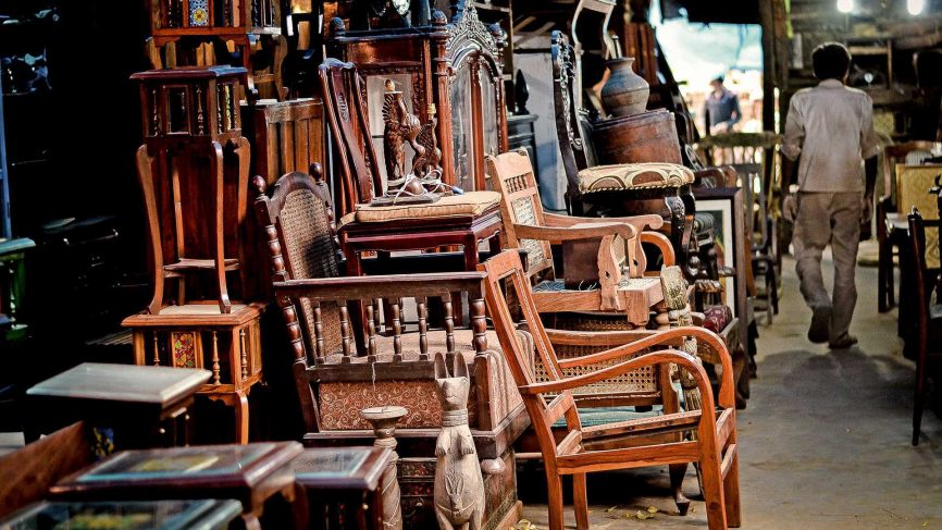 Bangla Govt to develop infrastructure of traditional wooden furniture clusters