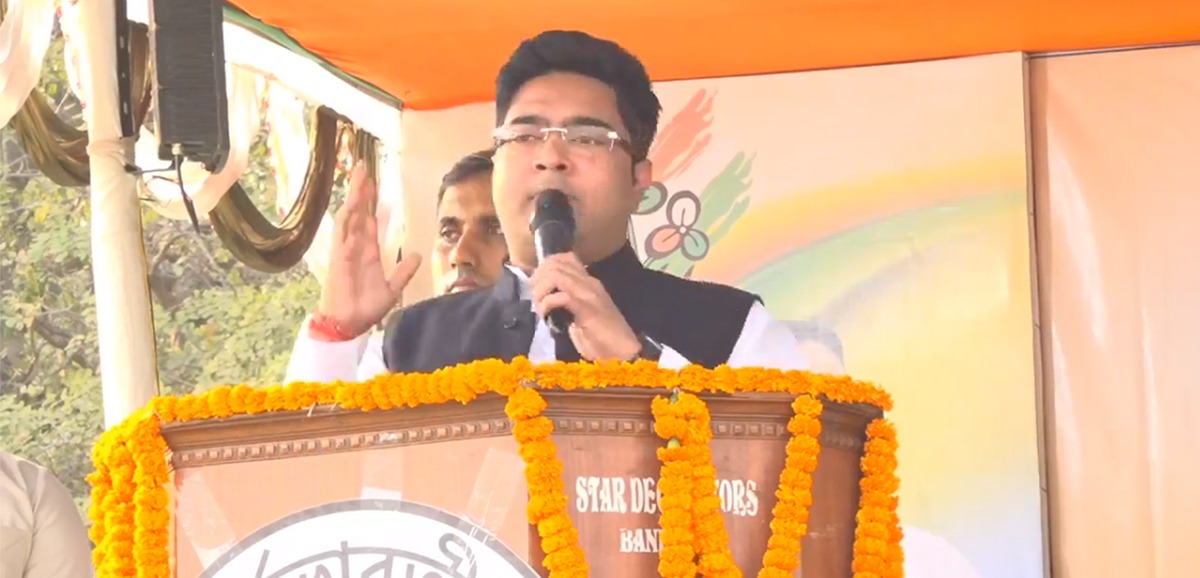 Trinamool has no place for the corrupt: Abhishek at Bankura Trinamool has no place for the corrupt: Abhishek at Bankura