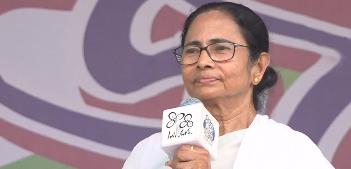 Won’t allow Asansol to become ‘Dangastan’: Mamata Banerjee in Asansol Won’t allow Asansol to become ‘Dangastan’: Mamata Banerjee in Asansol