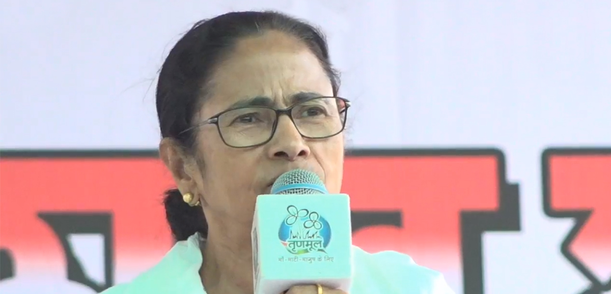 বিজেপিকে হারাতে হবে, এটাই আমাদের ওয়ান পয়েন্ট কর্মসূচীঃ রায়নায় বললেন মমতা বন্দ্যোপাধ্যায় বিজেপিকে হারাতে হবে, এটাই আমাদের ওয়ান পয়েন্ট কর্মসূচীঃ রায়নায় বললেন মমতা বন্দ্যোপাধ্যায়