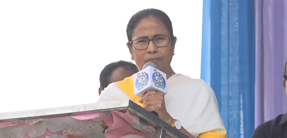 Money power being used in elections: Mamata Banerjee in Mathabhanga Money power being used in elections: Mamata Banerjee in Mathabhanga