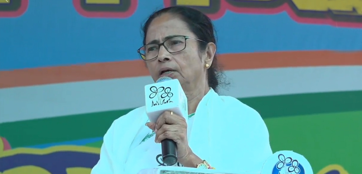 Duryodhan-Dushashan duo running the show at Centre: Mamata Banerjee at Barjora Duryodhan-Dushashan duo running the show at Centre: Mamata Banerjee at Barjora