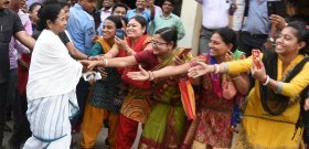 Trinamool to hold door to door campaign on Bengali culture