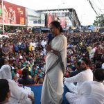 Mamata Banerjee meets families in Naihati who are on dharna – 30.05.2019