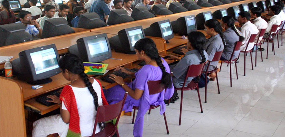 Unemployment rate significantly low in Bangla, says Centre’s report