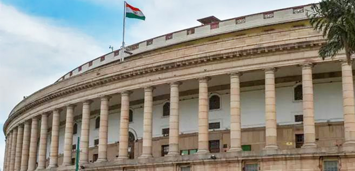 Week 8 | Trinamool MPs walk out in protest against the procedure used to bring J&K Reorganisation Bill Week 8 | Trinamool MPs walk out in protest against the procedure used to bring J&K Reorganisation Bill