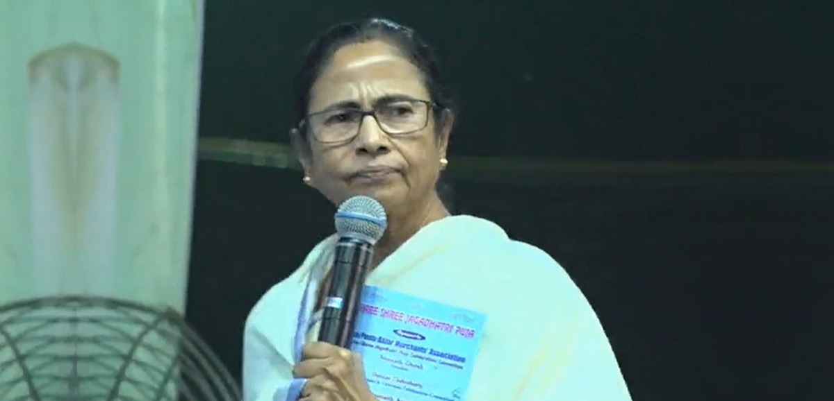 বাংলার সংস্কৃতি কসমোপলিটান, আমরা ভেদাভেদ করি নাঃ মমতা বন্দ্যোপাধ্যায় বাংলার সংস্কৃতি কসমোপলিটান, আমরা ভেদাভেদ করি নাঃ মমতা বন্দ্যোপাধ্যায়