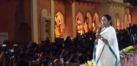 কলকাতায় কালী পুজো উদ্বোধন করলেন মমতা বন্দ্যোপাধ্যায়