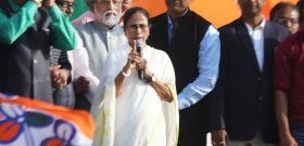 Home Minister must douse fires, not incite them: Mamata Banerjee Home Minister must douse fires, not incite them: Mamata Banerjee